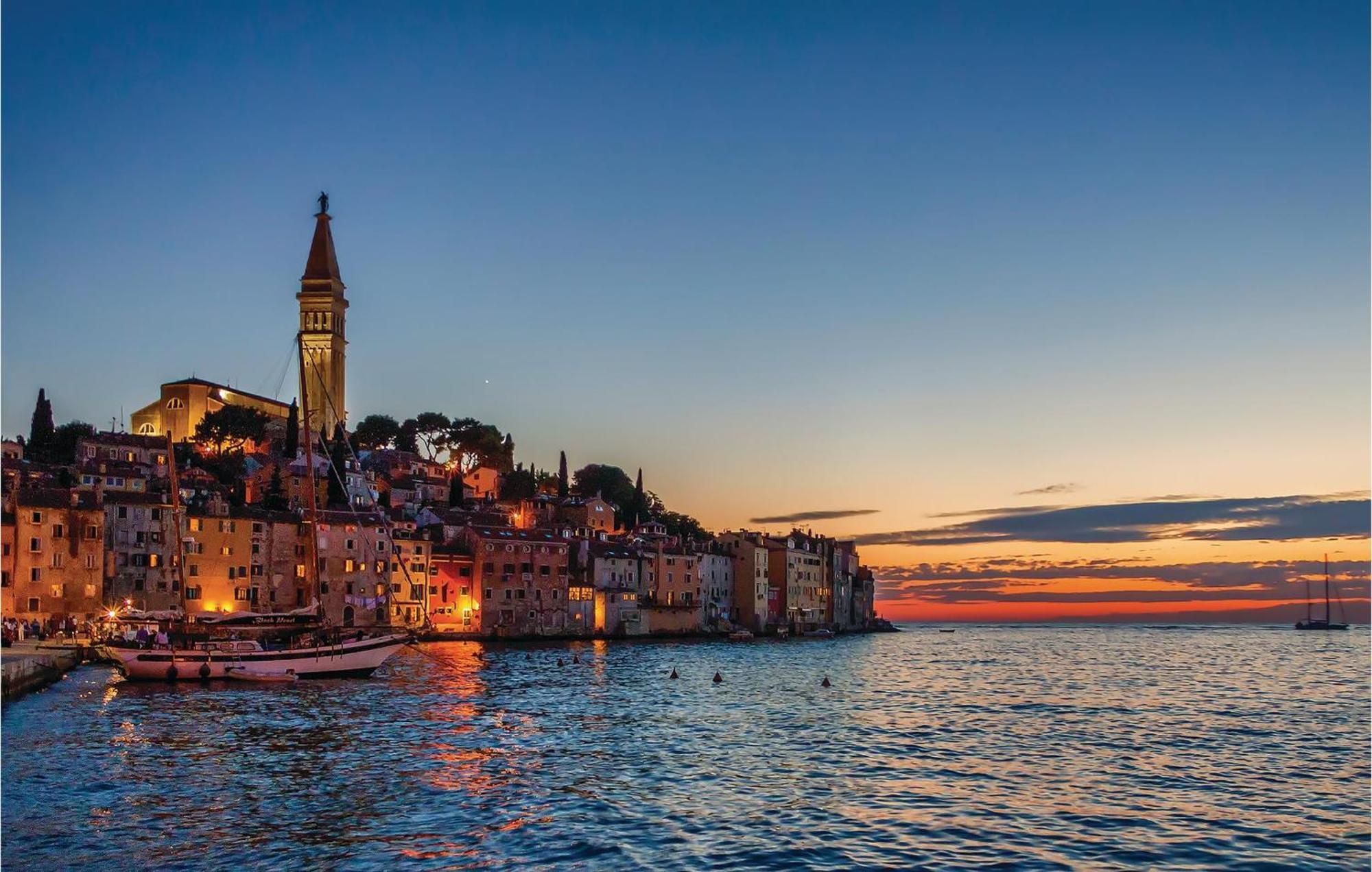 Lovely In With Kitchen Ferienhaus Rovinj