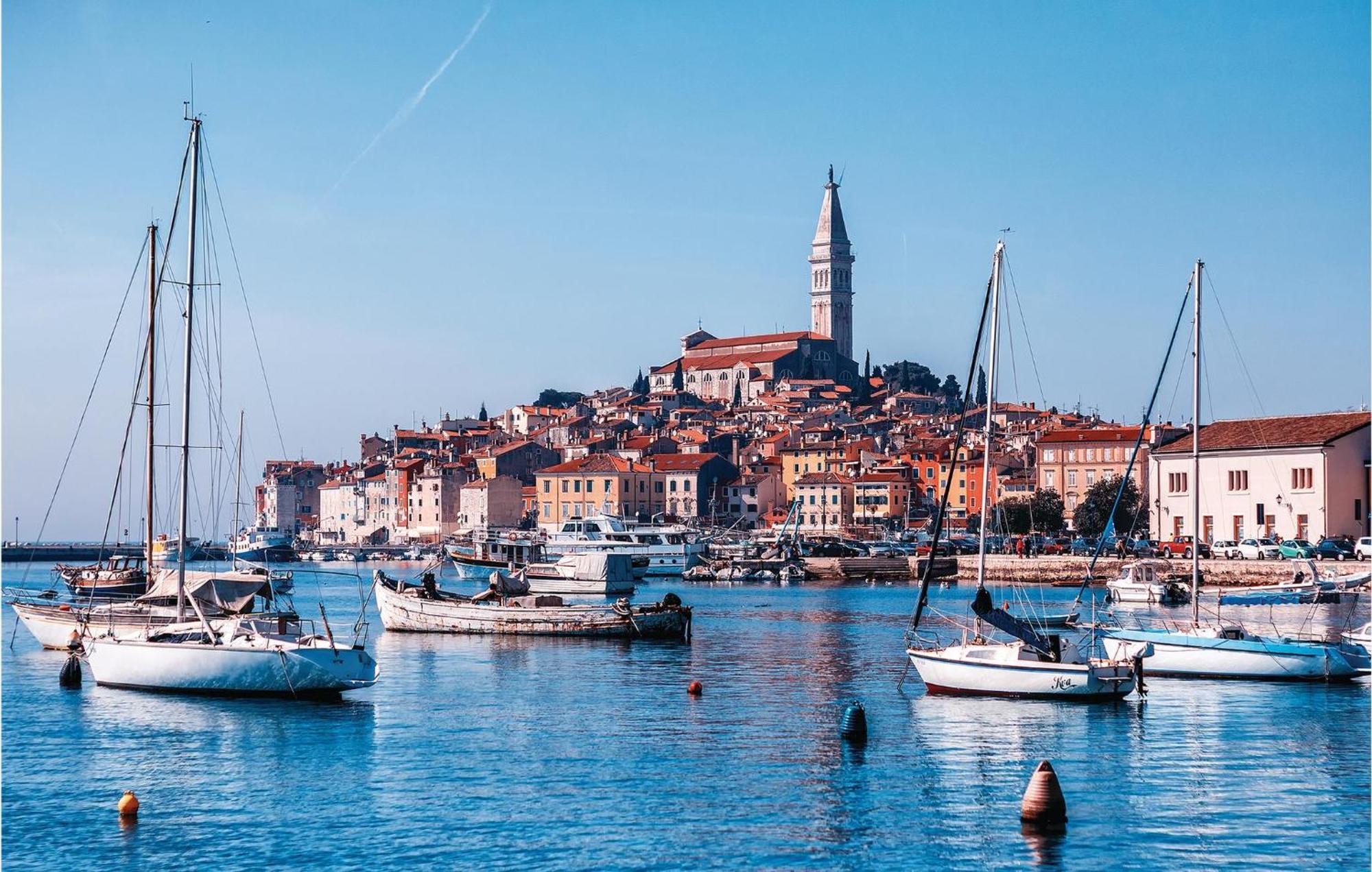 Ferienhaus Lovely In With Kitchen Rovinj