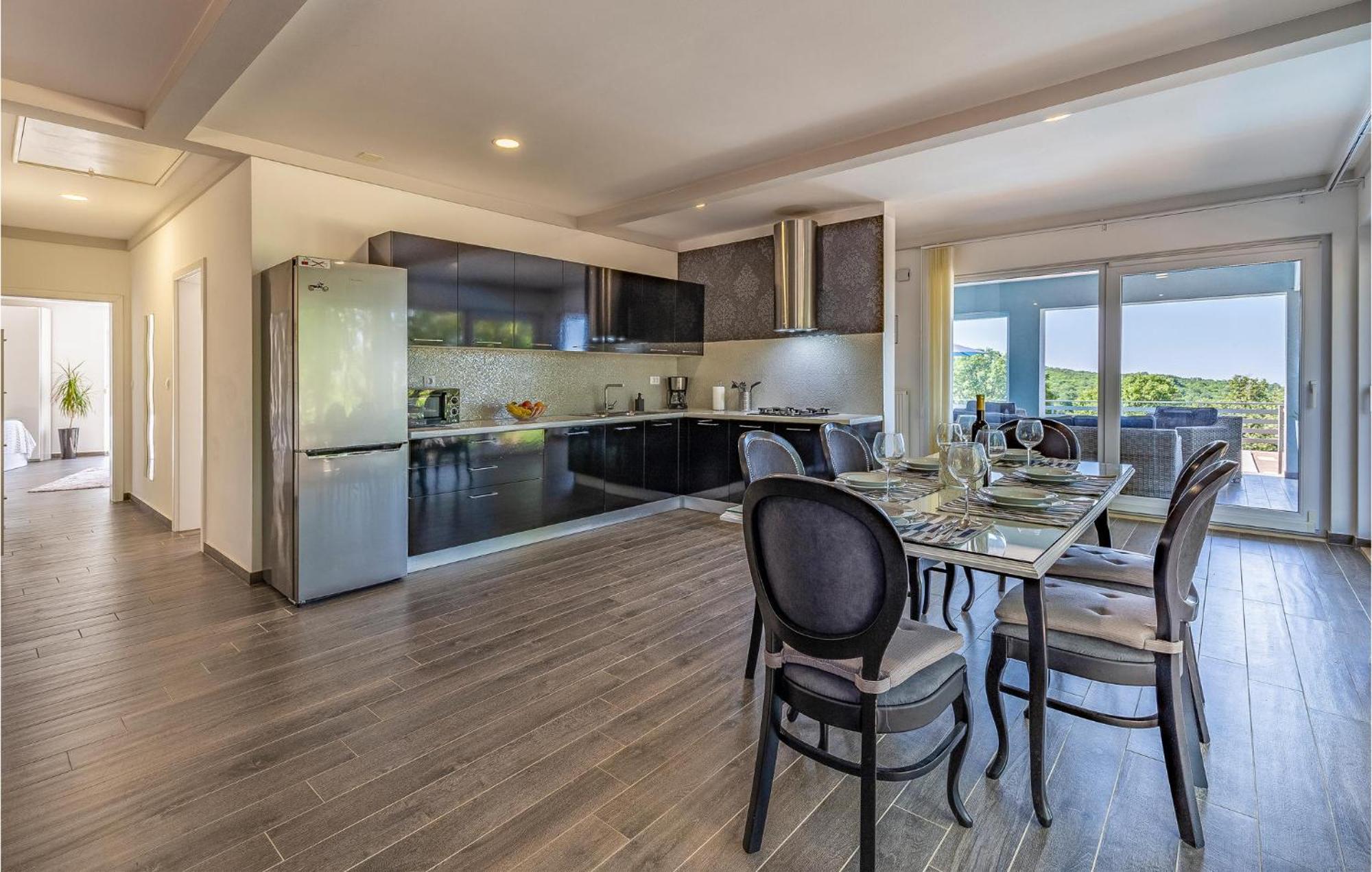 Lovely In With Kitchen Ferienhaus