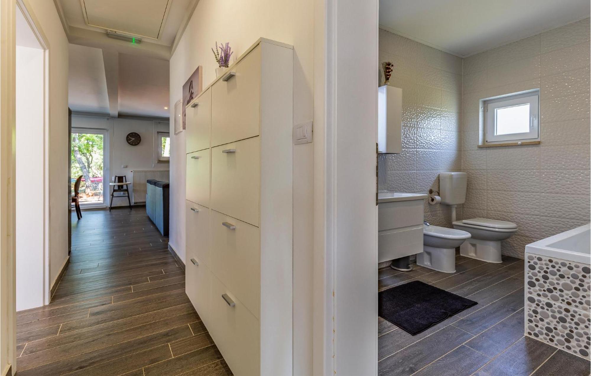 Ferienhaus Lovely In With Kitchen *